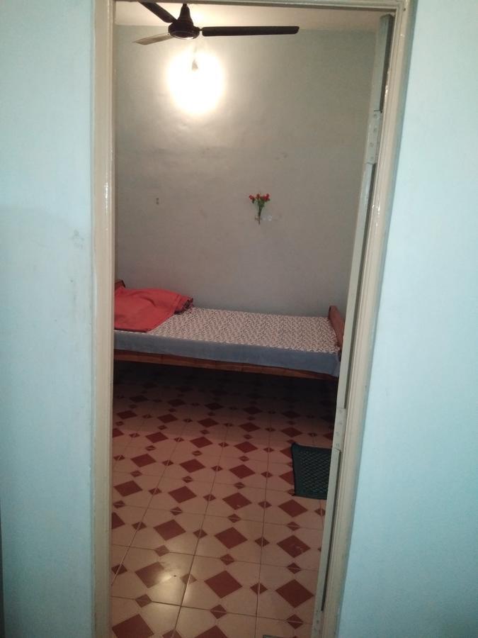 Anbu Ramana Guest House Tiruvannamalai Bagian luar foto