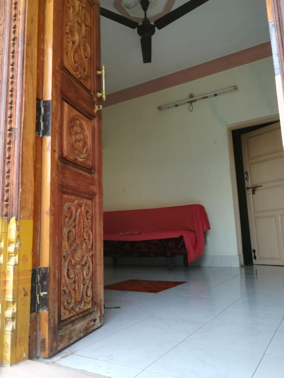 Anbu Ramana Guest House Tiruvannamalai Bagian luar foto